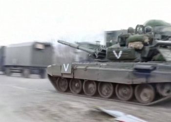 Военные РФ обстреливают захваченные украинские села и обвиняет в этом ВСУ