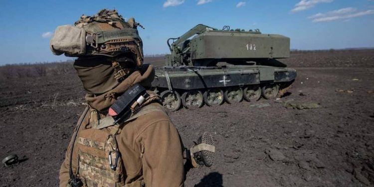 Украинские защитники разбили вражескую колонну