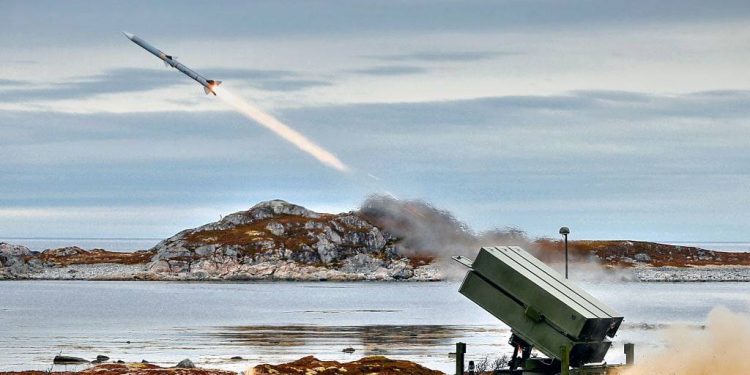 Зеленский попросил передвижные ЗРК и ракеты против кораблей