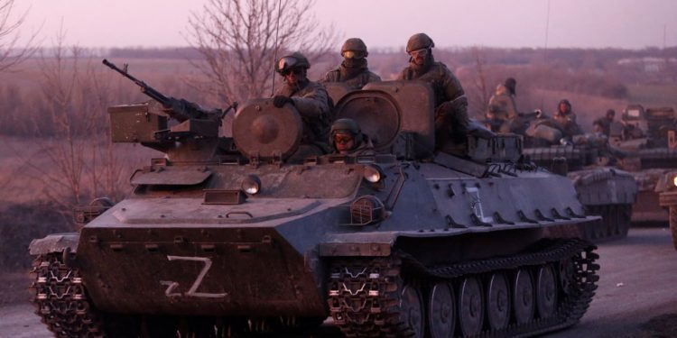 Россия перебрасывает часть войск на другие направления