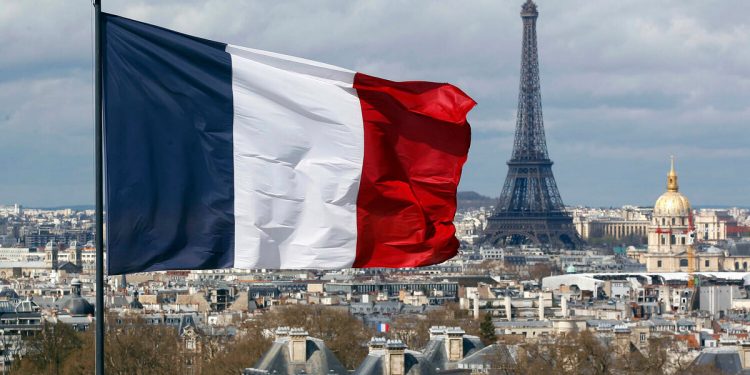 Франция заморозила 172 миллиарда евро ЦБ РФ