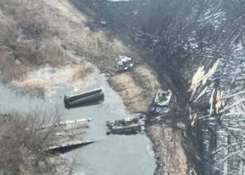 Остатки понтонной переправы оккупантов в районе Гостомеля