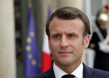 Макрон призывает готовиться к большой войне в Европе.