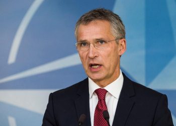 Столтенберг останется на своём посту ещё на год