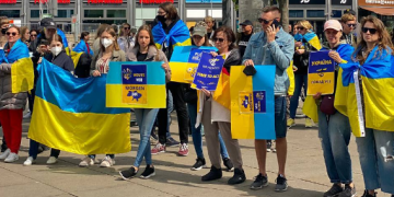 Контрдемонстрация в Берлине