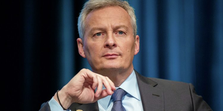 Франция будет бороться за эмбарго