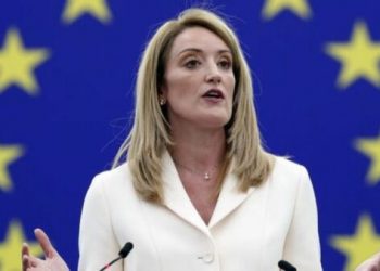 Европарламент требует немедленное эмбарго