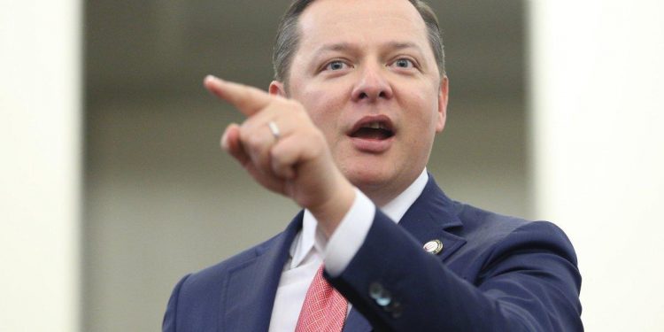 Олег Ляшко попал в ДТП в Киеве