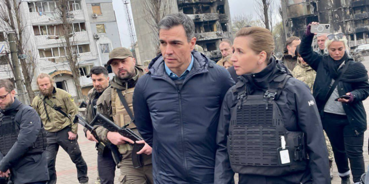 Премьер-министр Испании в Бородянке