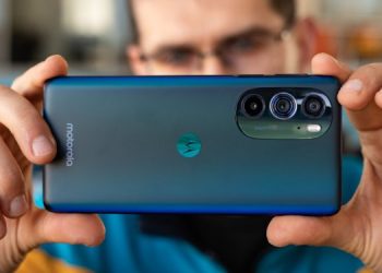 Самые “токсичные” смартфоны в мире