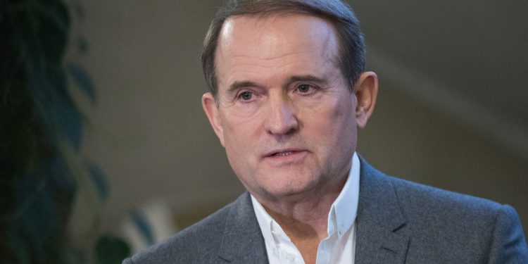 Медведчук выступил с видеообращением