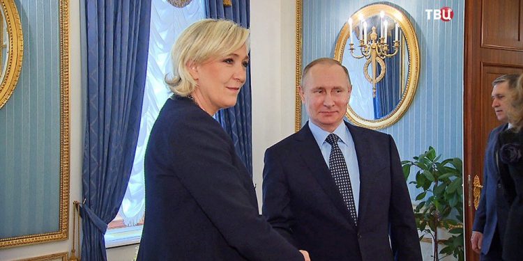 Ле Пен по-прежнему считает Крым Российским