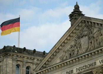 “Германия не будет блокировать эмбарго на нефть”