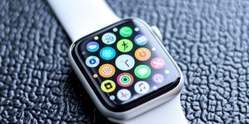 Apple анонсировали новую серию Smart Watch