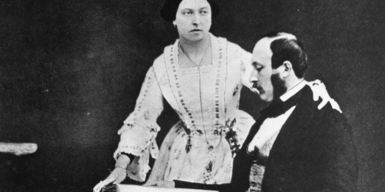 История любви прабабушки Елизаветы II