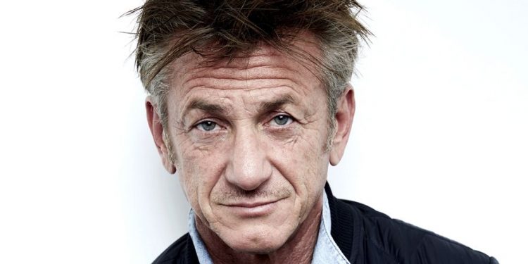 Шон Пенн призвал миллиардеров мира приобрести для Украины вооружение