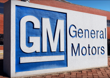 General Motors полностью уходит из России