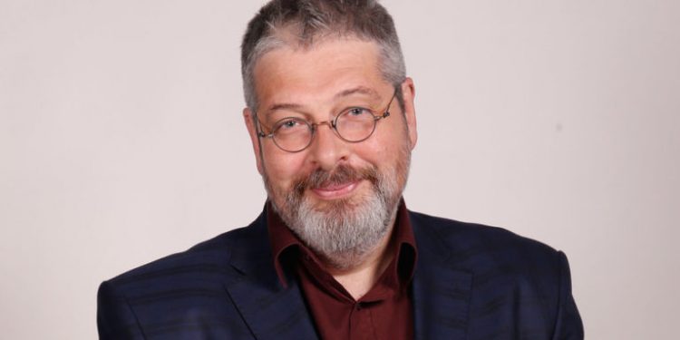 Ведущий передачи «Сто к одному» решил уйти