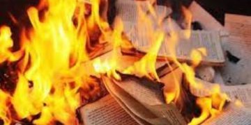 Сотни сожженных Библий в Ирпене