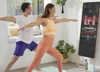 Домашний фитнес тренер в зеркале!