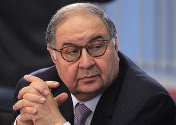 Алишер Усманов остался без своих вертолетов