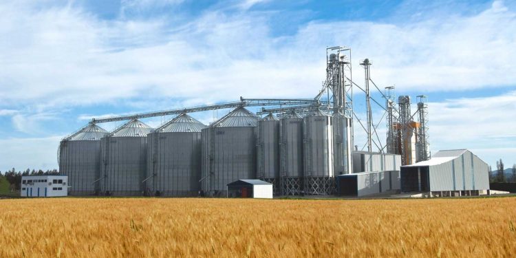 В Украине были повреждены несколько хранилищ зерна