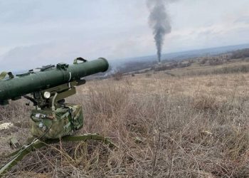 Украинский десантник уничтожил  командно-наблюдательный пункт врага