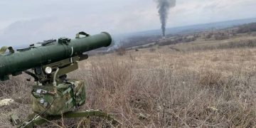 Украинский десантник уничтожил  командно-наблюдательный пункт врага