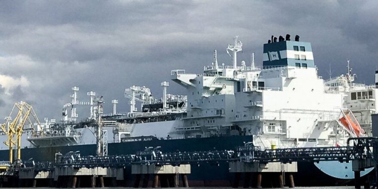 Литва — первая в ЕС страна, отказавшаяся от российского газа