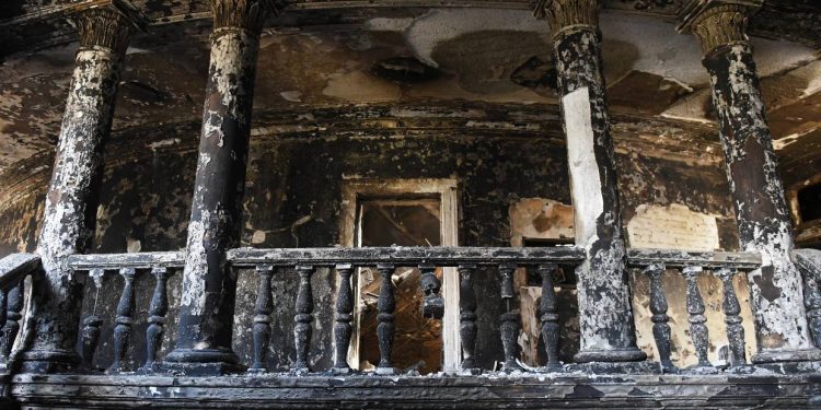 Мариупольский драмтеатр изнутри