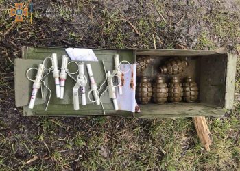 ГСЧС продолжает обезвреживать мины