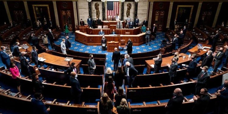 Больше вооружения для Украины!