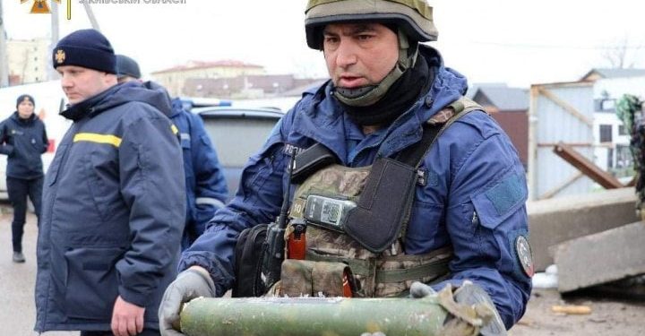 За последние сутки обезврежено 1 тыс. 190 взрывоопасных предметов