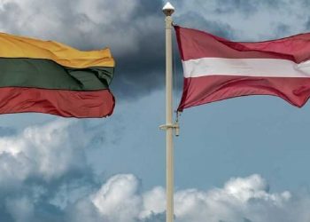 Посольства Литвы и Латвии возобновили работу