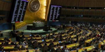 Россия угрожала дипломатам