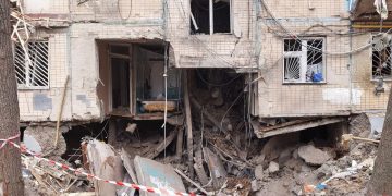 Ракетный удар по жилому дому