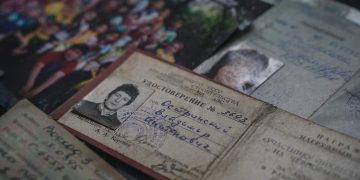 Фотоархивы из разрушенных домов в области!