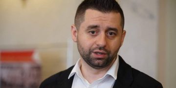 Переговоры «идут тяжело»