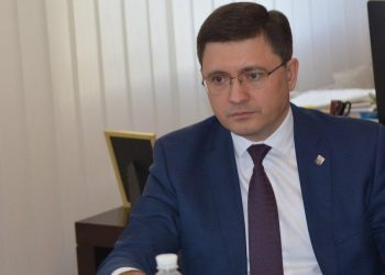 Почему уехал мер Мариуполя