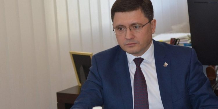 Почему уехал мер Мариуполя