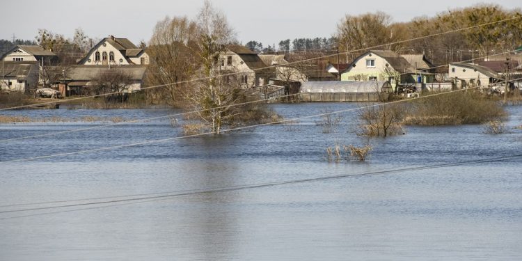 Село Демидов на грани затопления