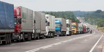 В Литву не пропустили уже около 250 фур