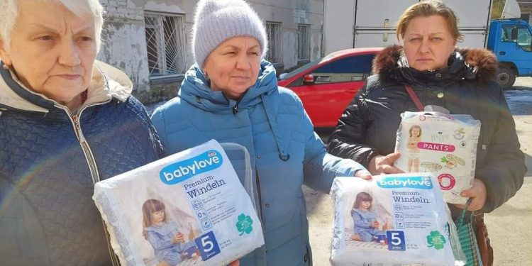 Уничтожили центр гуманитарной помощи!