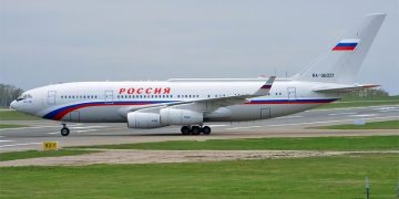 Россия забирает своих дипломатов из ЕС