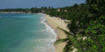 Шри-Ланка объявила дефолт