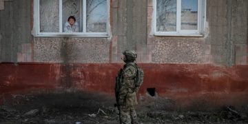 Всех мужчин пускают на пушечное мясо