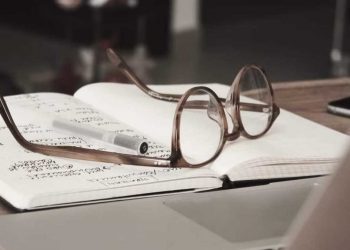 Учителя, одобряющие войну, будут уволены