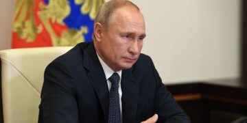 Путин хочет собрать на Донбассе войска