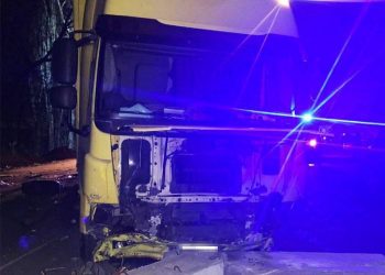 Пьяный водитель въехал в блокпост