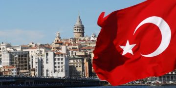 Турция не эвакуировала моряков с “Москвы”